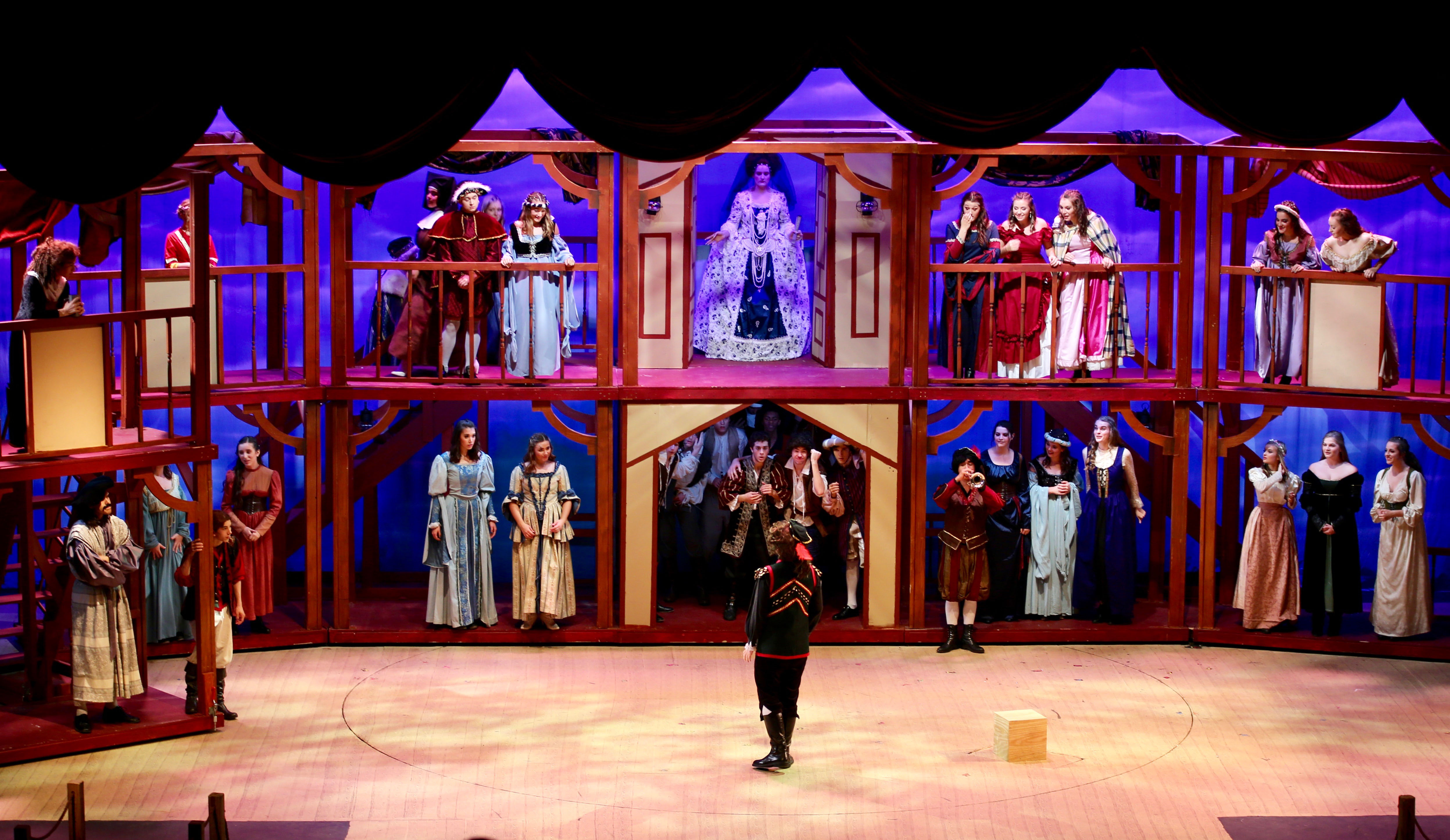 SHAKESPEARE IN LOVE show photo 5