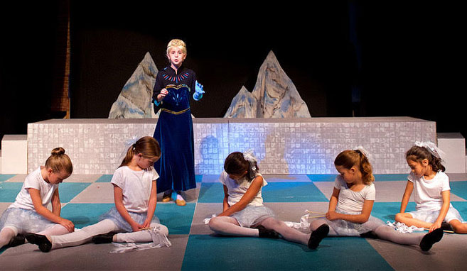 Disney FROZEN KIDS show photo 4